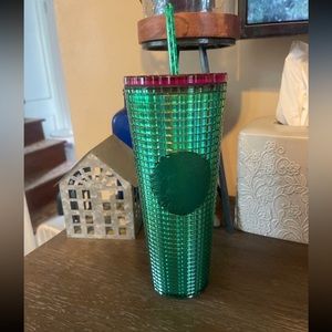 Starbucks green and red grid tumbler